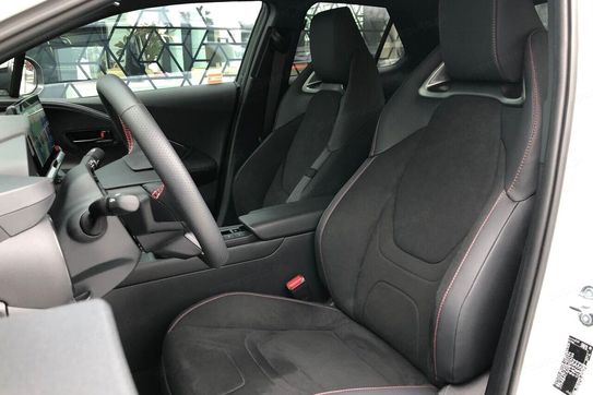 Toyota C-HR 2.0 PHEV GR Sport