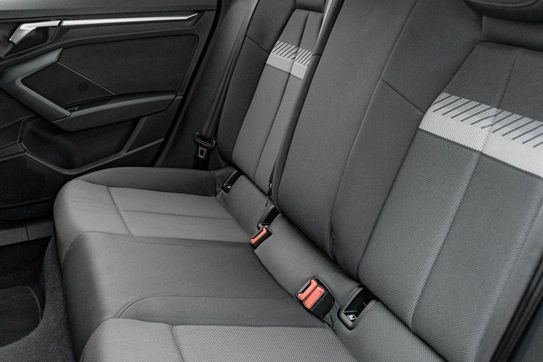 Audi A3 35 TFSI mHEV S tronic