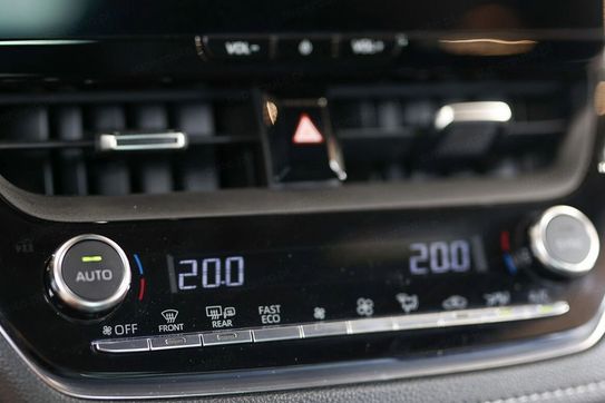 Toyota Corolla 1.8 Hybrid