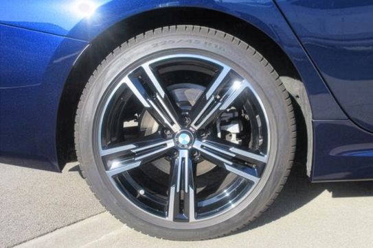 BMW Seria 3 320i M Sport