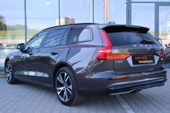 Volvo V60 B4 B Plus Dark aut