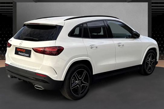 Mercedes GLA 200 AMG Line