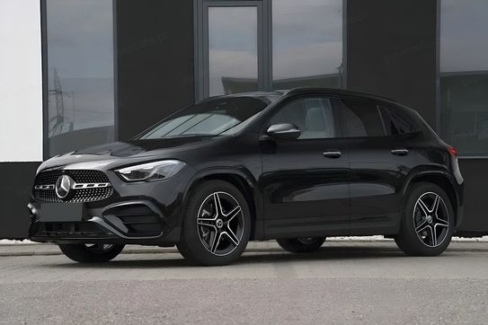 Mercedes GLA 220 4-Matic AMG Line