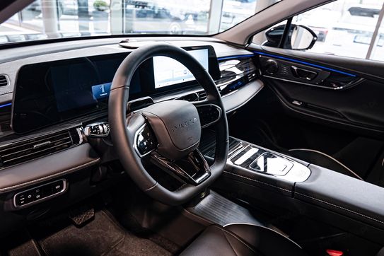 Omoda 5 1.5 T-GDI Hybrid Premium DHT