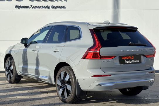 Volvo XC60 T6 Plug-In Hybrid AWD Ultra Bright aut