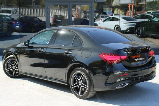 Mercedes Klasa A 250 e AMG Line