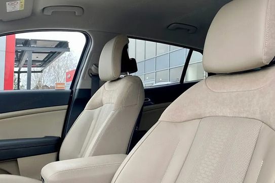 Kia Sportage 1.6 T-GDI HEV Business Line 2WD aut