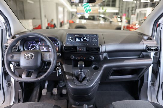 Toyota Proace City Verso L1H1