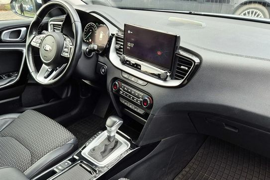 Kia Ceed 1.6 GDI PHEV L Business Line DCT
