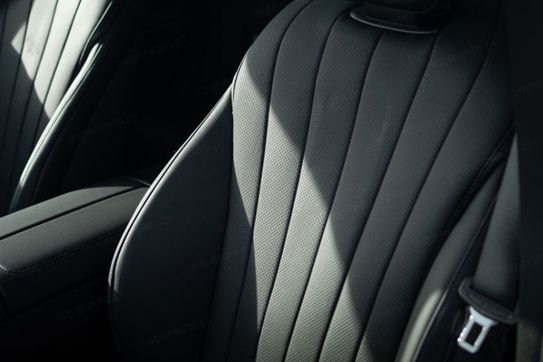 Mercedes E Klasa 220 d  4-Matic AMG Estate