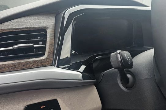 Volkswagen Multivan L2H1 Style DSG