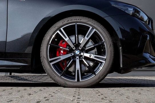 BMW Seria 5 520d xDrive M Sport