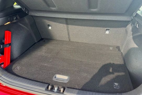 Kia Ceed 1.5 t-Gdi Tribute Dct