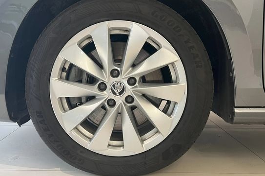 Skoda Superb 2.0 TSI 4x4 Selection DSG