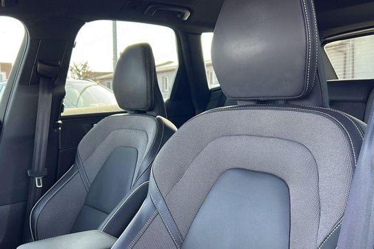 Volvo XC60 B4 D AWD R-Design aut