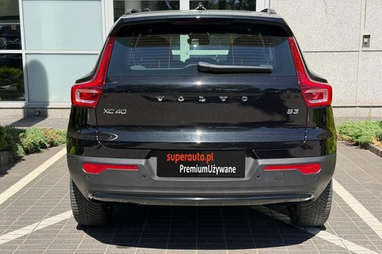 Volvo XC40 B3 Plus Dark