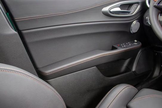 Alfa Romeo Giulia Intensa Q4