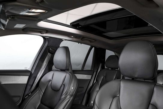 Volvo XC90 B5 AWD Ultra Bright 7os