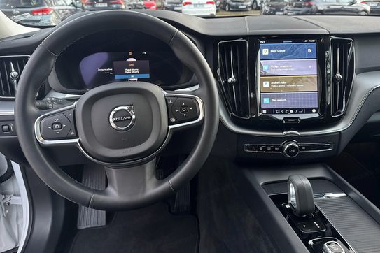 Volvo XC60 B4 B Momentum