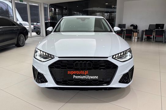 Audi A4 35 TFSI S Line