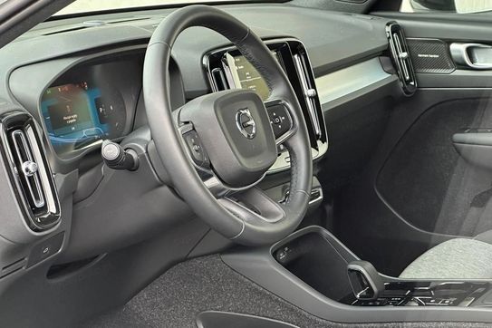 Volvo XC40 B3 Plus Dark