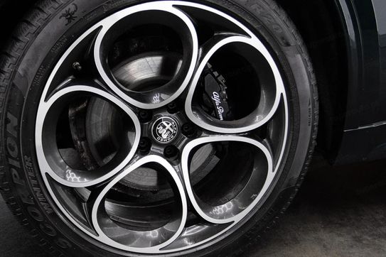 Alfa Romeo Stelvio Turbo Veloce Q4 aut