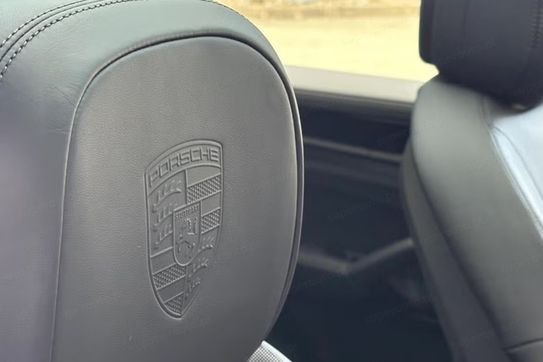 Porsche Cayenne Coupe E-Hybrid Black Edition