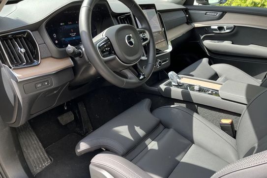 Volvo XC90 T8 AWD Plug-In Hybrid Plus Dark 7os