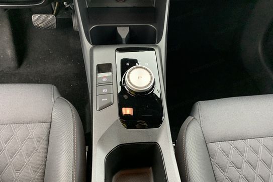 MG 3 Exclusive 1.5 Hybrid+ AT