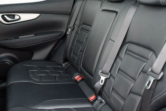 Nissan Qashqai 1.3 DIG-T Tekna DCT