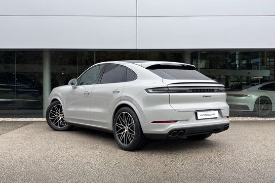 Porsche Cayenne Coupe Black Edition
