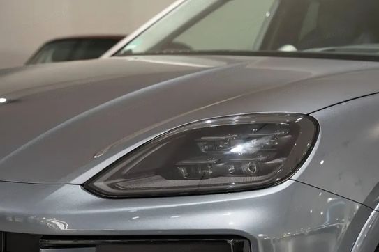 Porsche Cayenne Coupe Black Edition