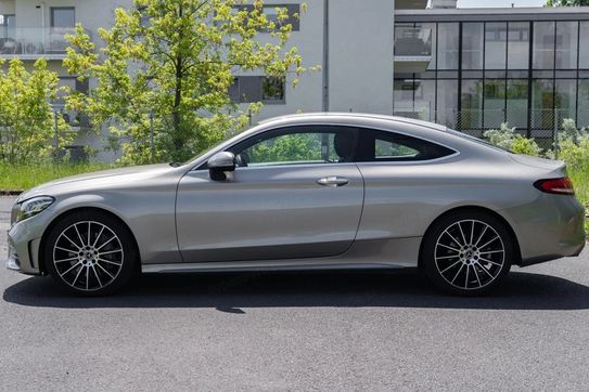 Mercedes Klasa C 300.9G-Tronic