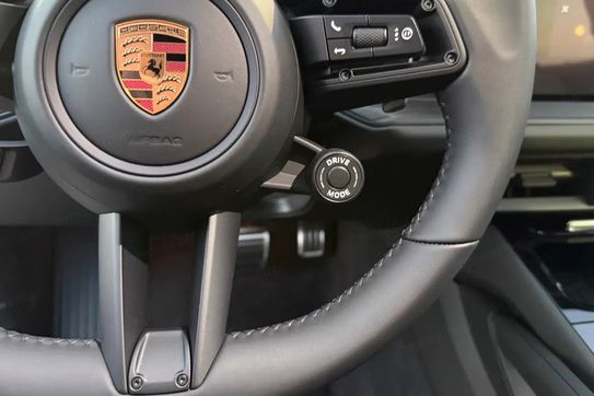 Porsche Cayenne Coupe S E-Hybrid Black Edition