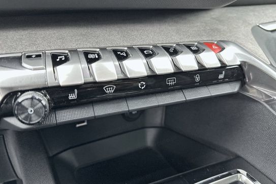 Peugeot 3008 GT Pack 1.6 Hybrid e-EAT8