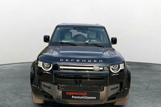 Land Rover Defender 110 D250 X-Dynamic SE