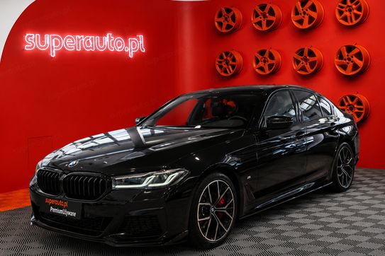 BMW Seria 5 540i xDrive mHEV aut