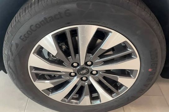 Ford Kuga Titanium 2.5 FHEV