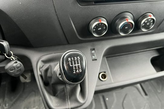 Renault Master L2H2