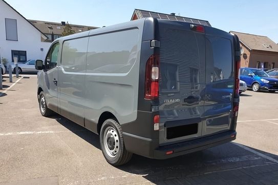 Renault Trafic dCi L2H1 Extra AT9