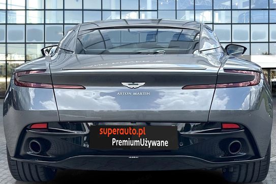 Aston Martin DB11 V8