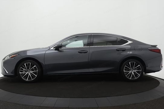 Lexus ES 300h Business Edition 2.5 E-CVT