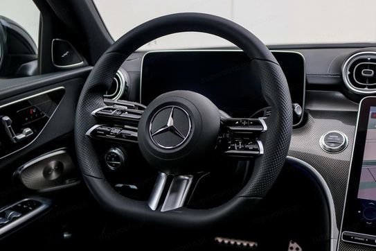 Mercedes Klasa C 300 d 4-Matic AMG