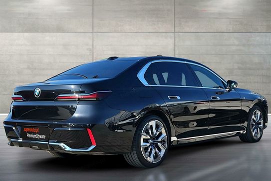 BMW Seria 7 740d xDrive M Sport