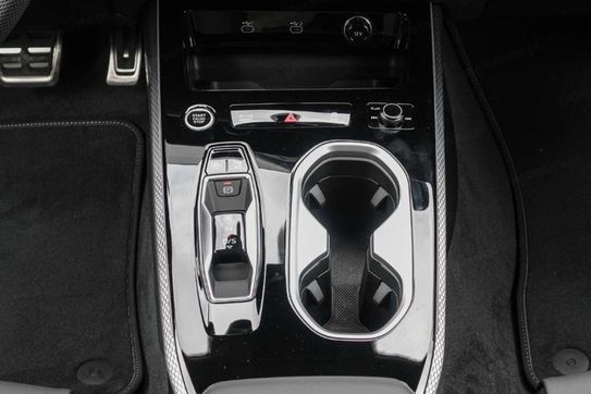 Audi A6 TDI quattro S line Avant