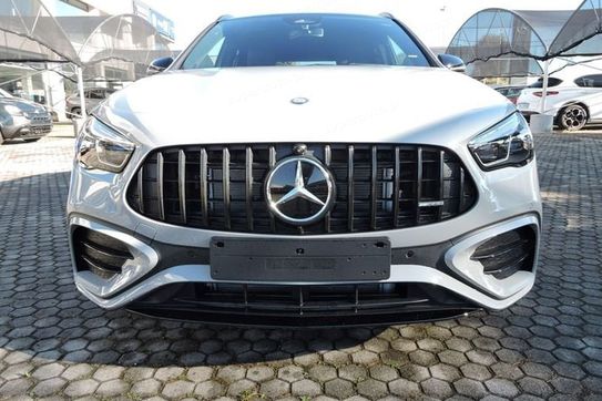 Mercedes GLA AMG 35 4-Matic