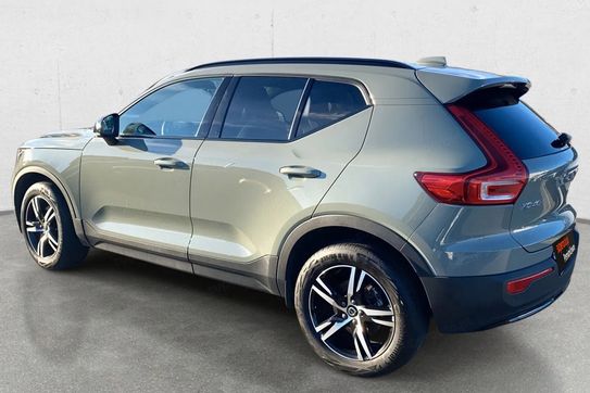 Volvo XC40 B4 Plus Dark