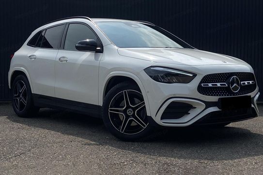 Mercedes GLA 200 AMG Line