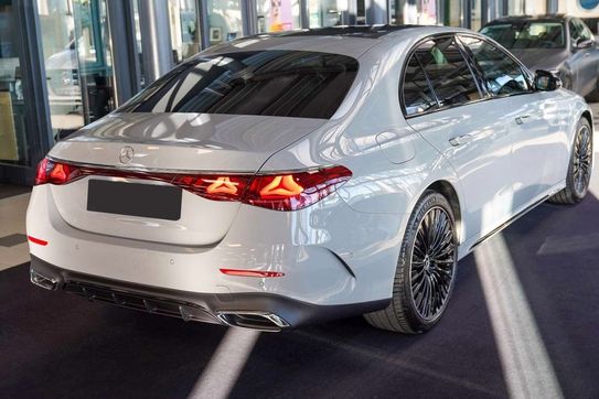 Mercedes Klasa E 220 d 4-Matic AMG