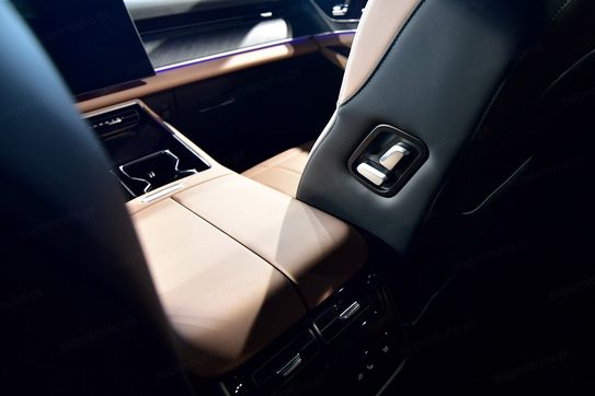 Chery Tiggo 9 Prestige 1.5 T-GDI Super Hybrid DHT